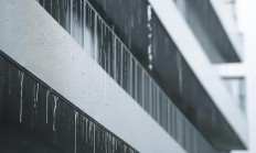 楼房漏水找物业真的不管吗？